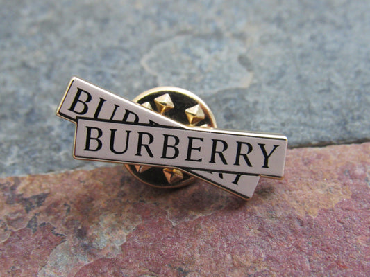 Authentic Burberry Street Sign London Pin Brooch!