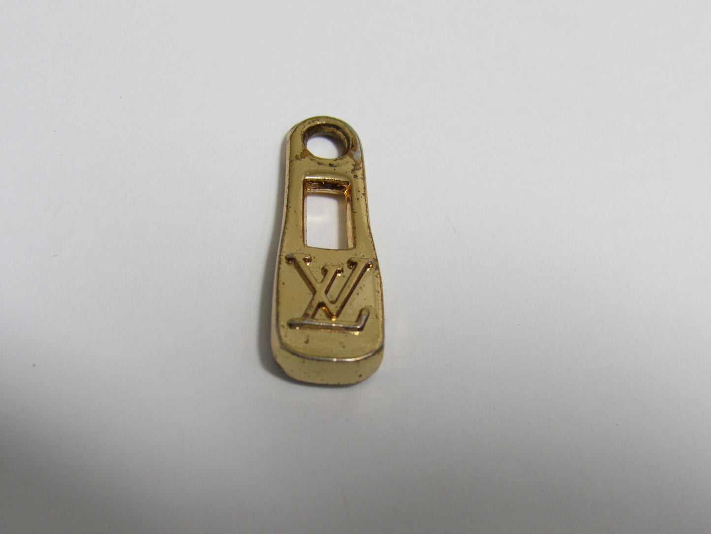 Vintage Louis Vuitton Gold Tone Embossed Bottle Cap Zipper!