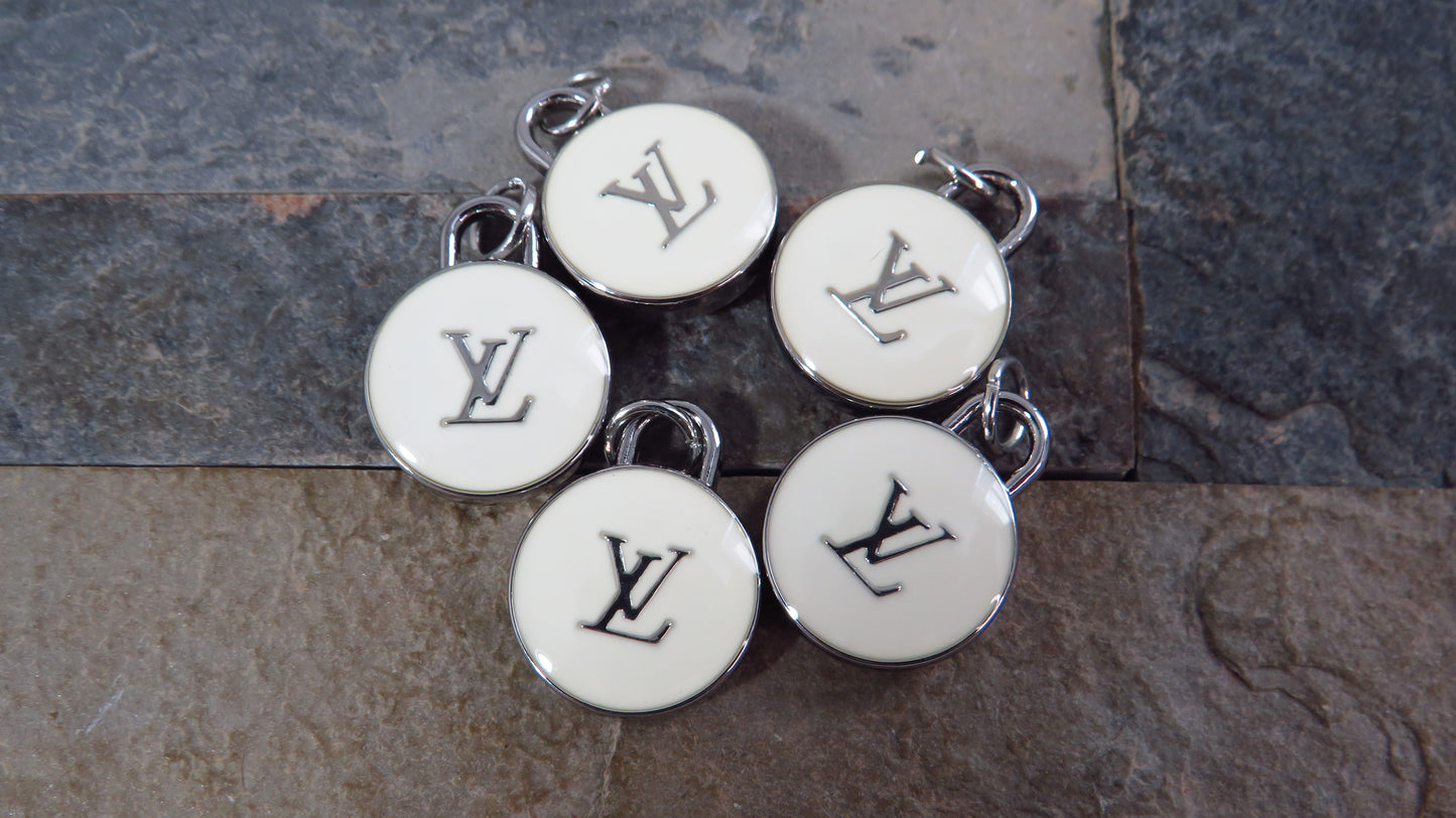 Value Bundle Of 5 Wholesale Louis Vuitton Cream And Silver Tone Oval Zipper Charms!