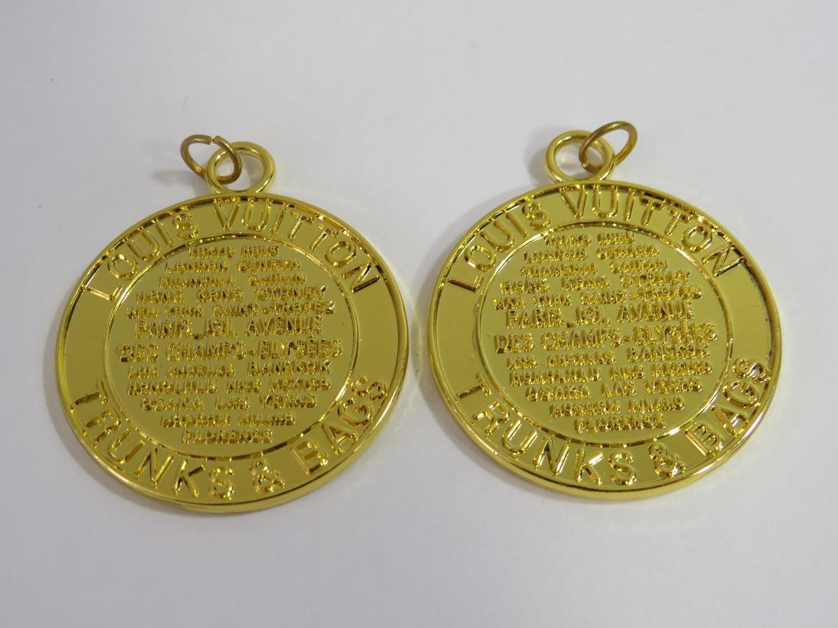 Louis Vuitton Gold Tone Trunks And Bags Double Sided Pair Lot of 2 Bag Charms Pulls!