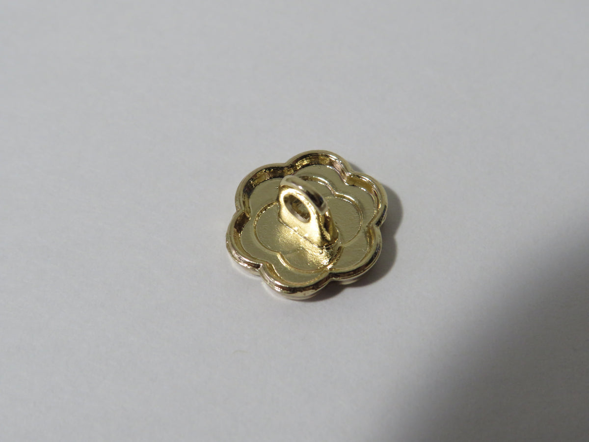 Chanel CC Mini White Flower Button 12mm!