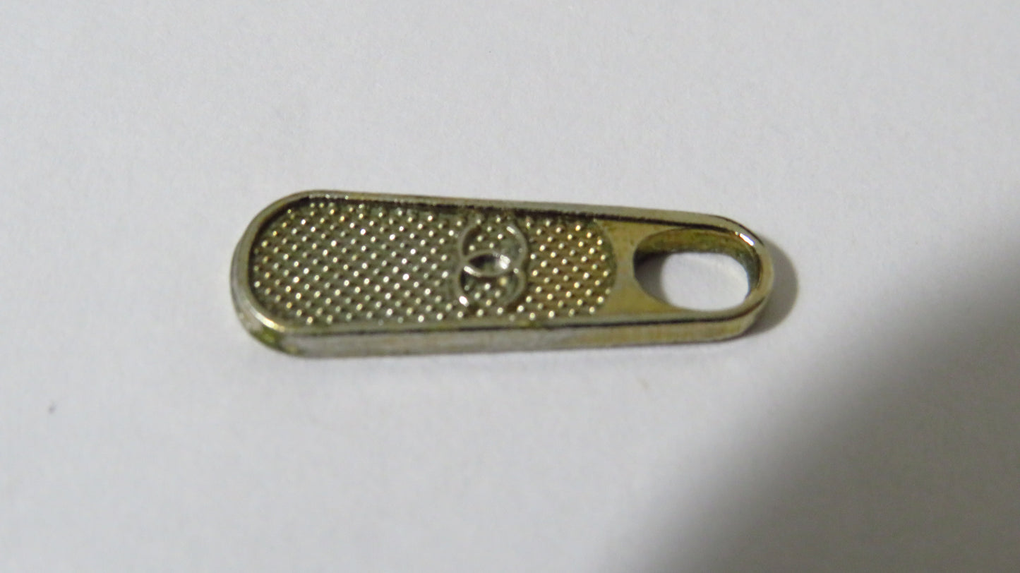 Vintage 80's Old Chanel Handbag Pocket Zipper!