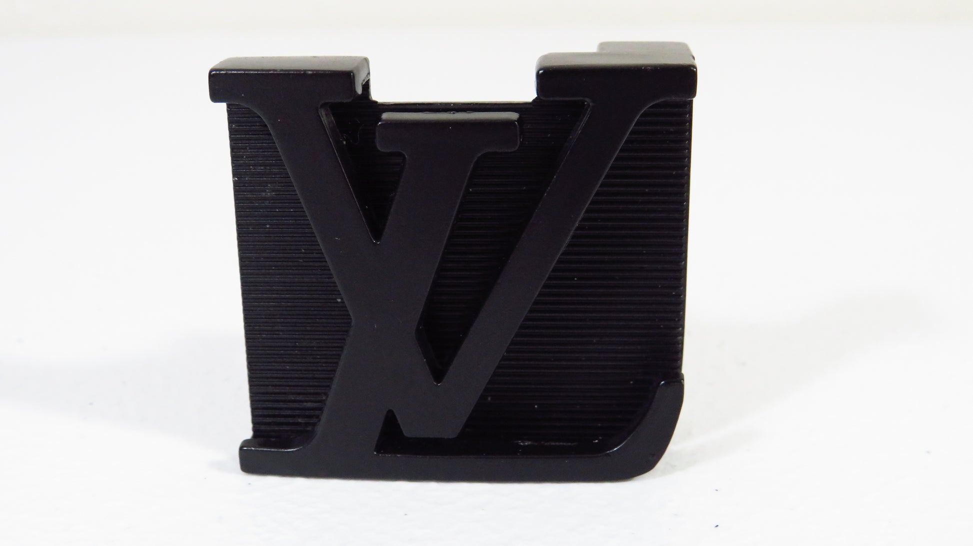 LV belt buckle