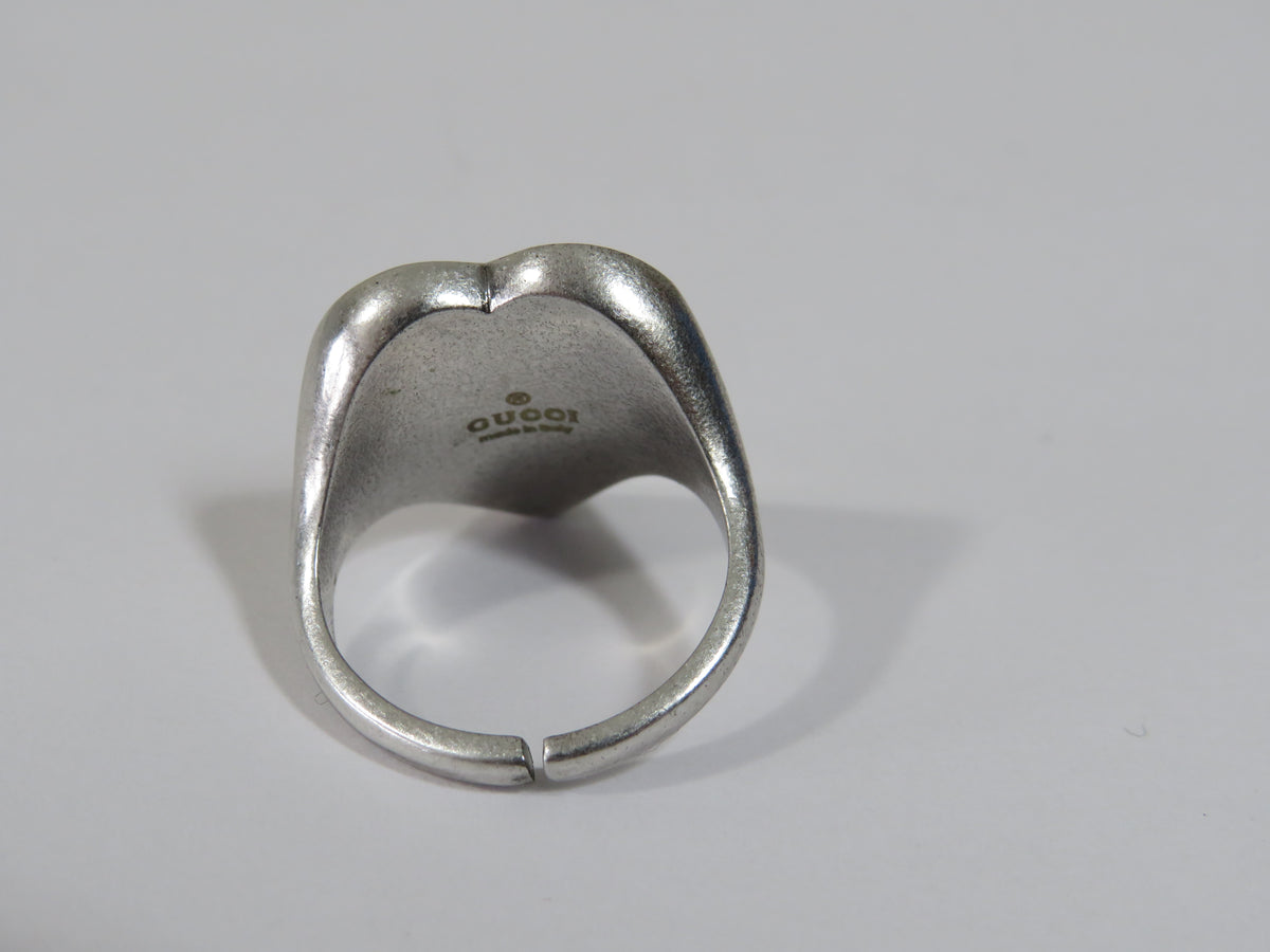 Gucci Sterling Blue Heart Ring Measures Size 5.5!