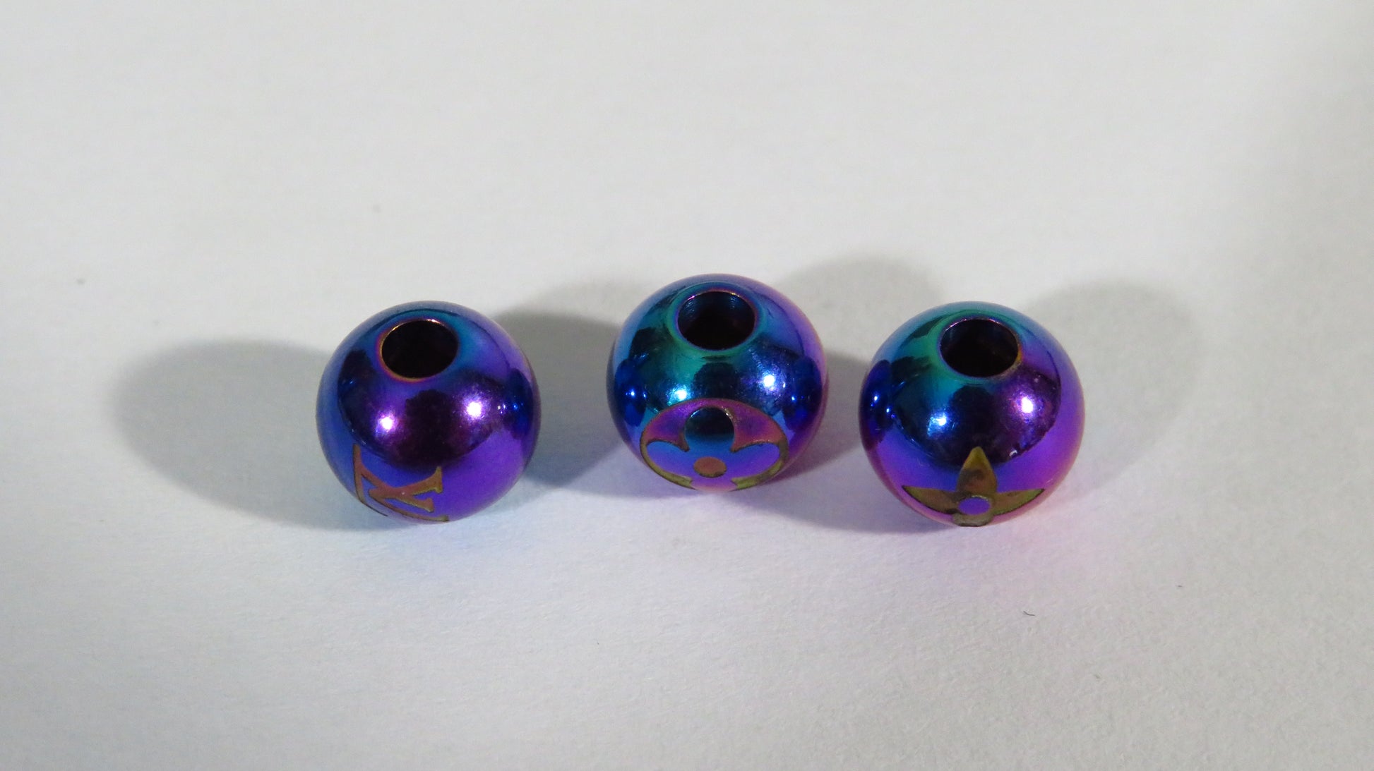LV beads
