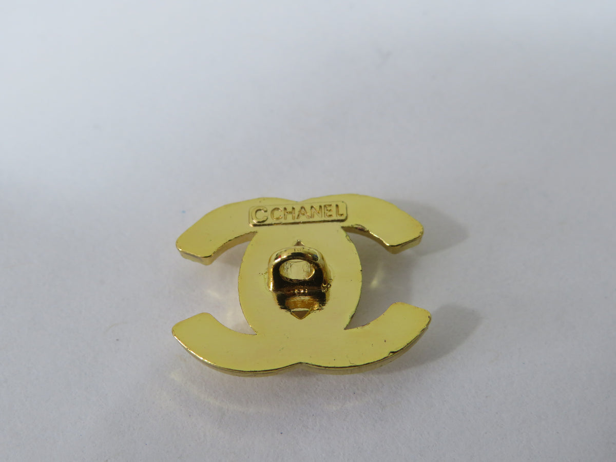 Vintage Chanel Gold Tone CC Button Stamped 18mm!