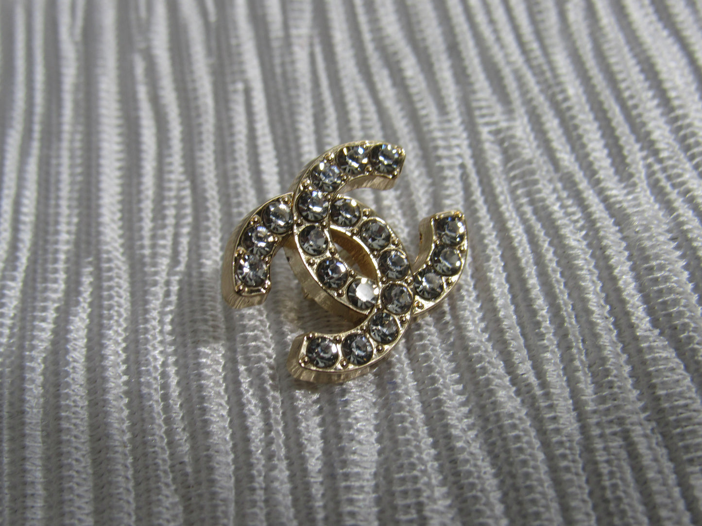 Chanel CC Clear Rhinestone And Gold Tone Buttons Stamped 18mm!