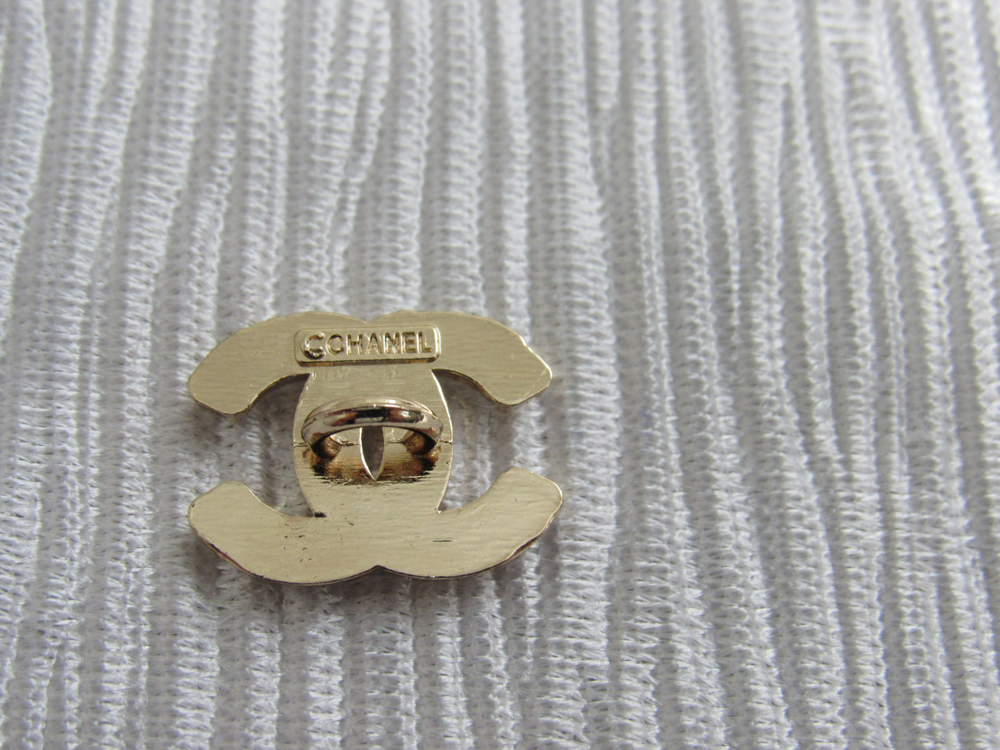 Chanel CC Clear Rhinestone And Gold Tone Buttons Stamped 18mm!