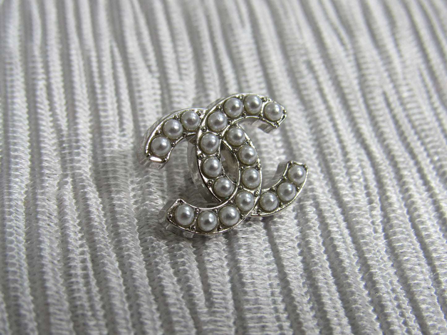 Chanel CC Pearl Lined Silver Tone Button 18mm Stamped!