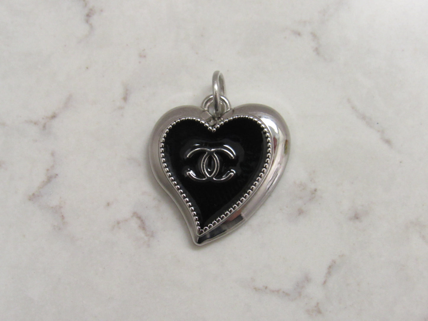 Chanel Silver And Black Abstract Heart Designer Zipper Pull Charm!