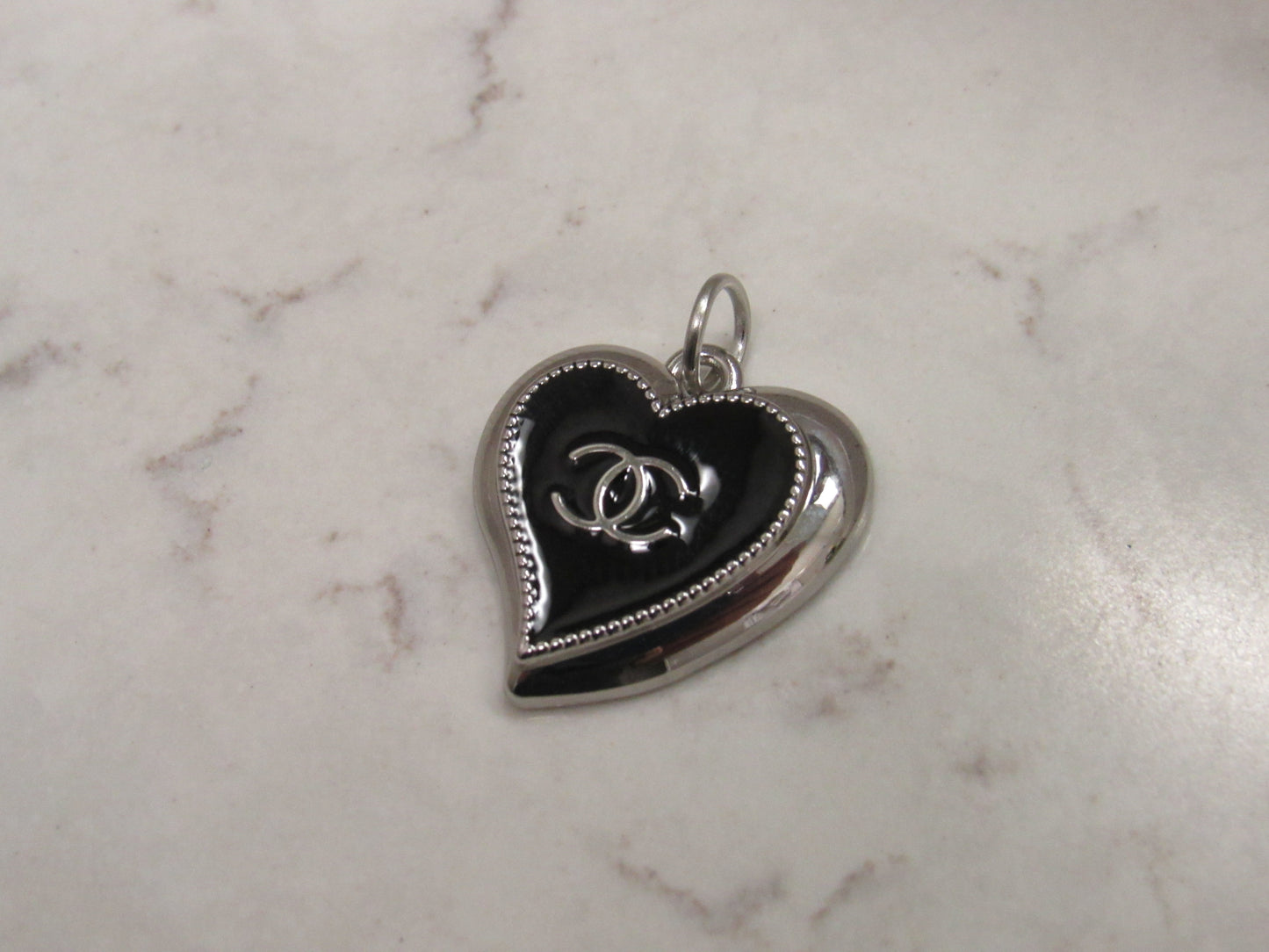 Chanel Silver And Black Abstract Heart Designer Zipper Pull Charm!