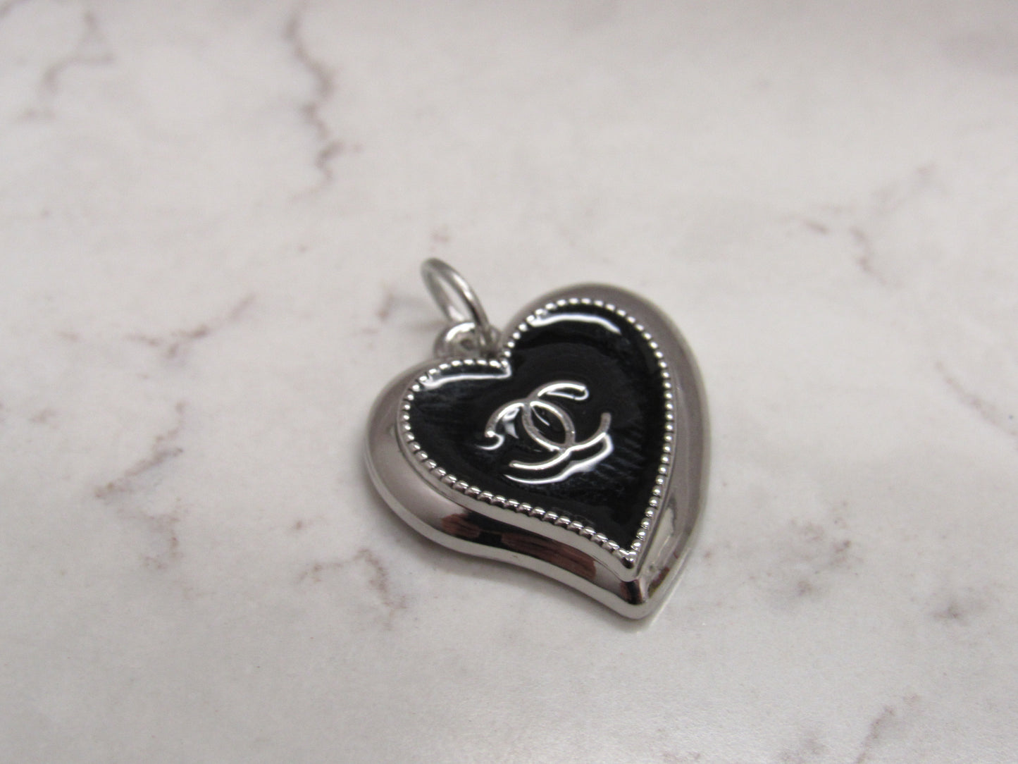 Chanel Silver And Black Abstract Heart Designer Zipper Pull Charm!