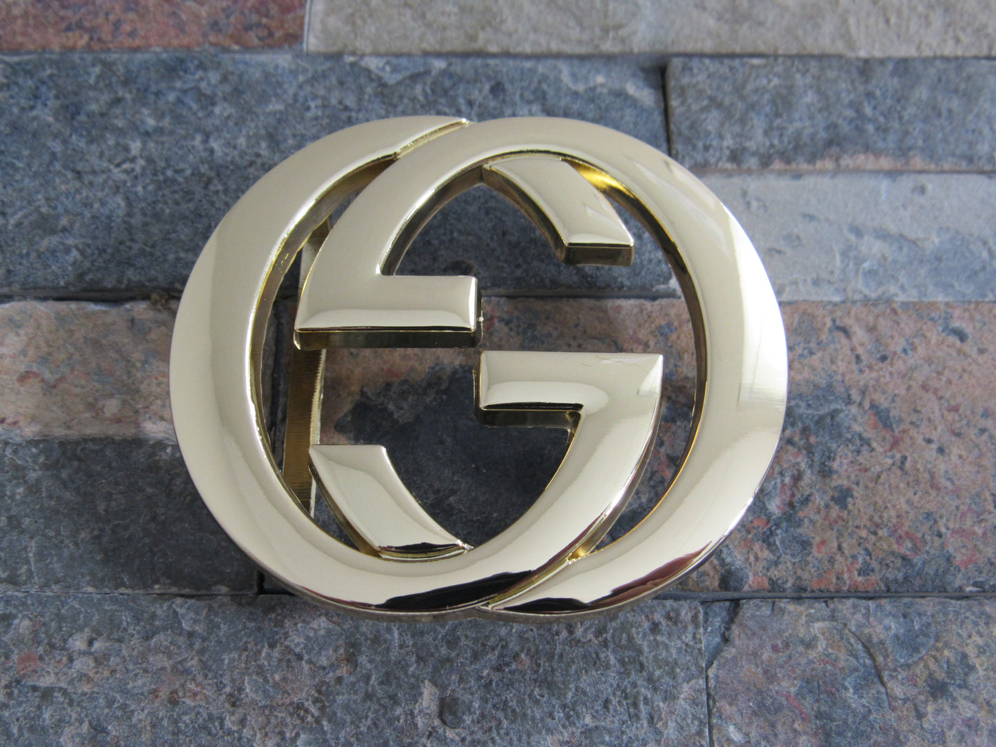 Gucci Gold Interlocking G Belt Buckle!