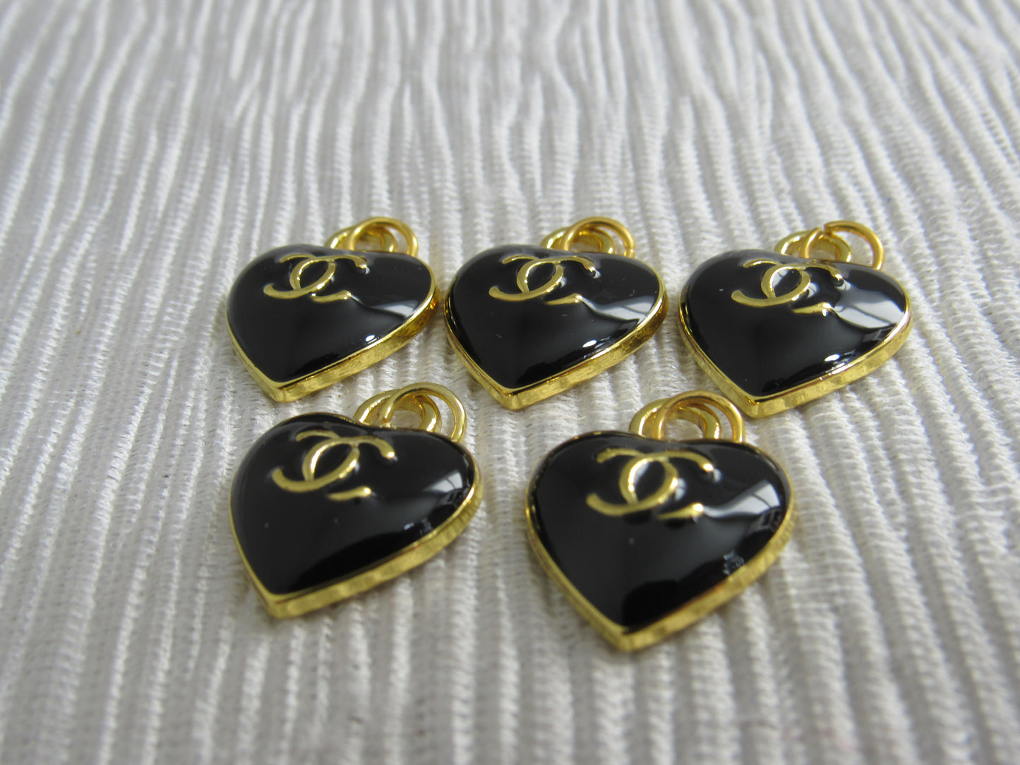 Lot Of 5 Chanel Black And Gold Heart Zipper Pull Charms!