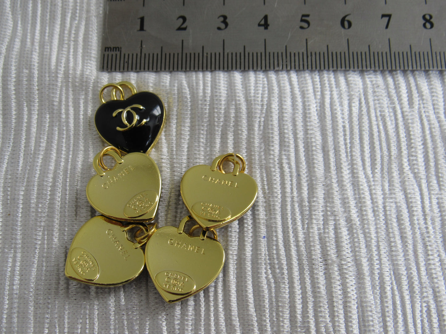 Lot Of 5 Chanel Black And Gold Heart Zipper Pull Charms!