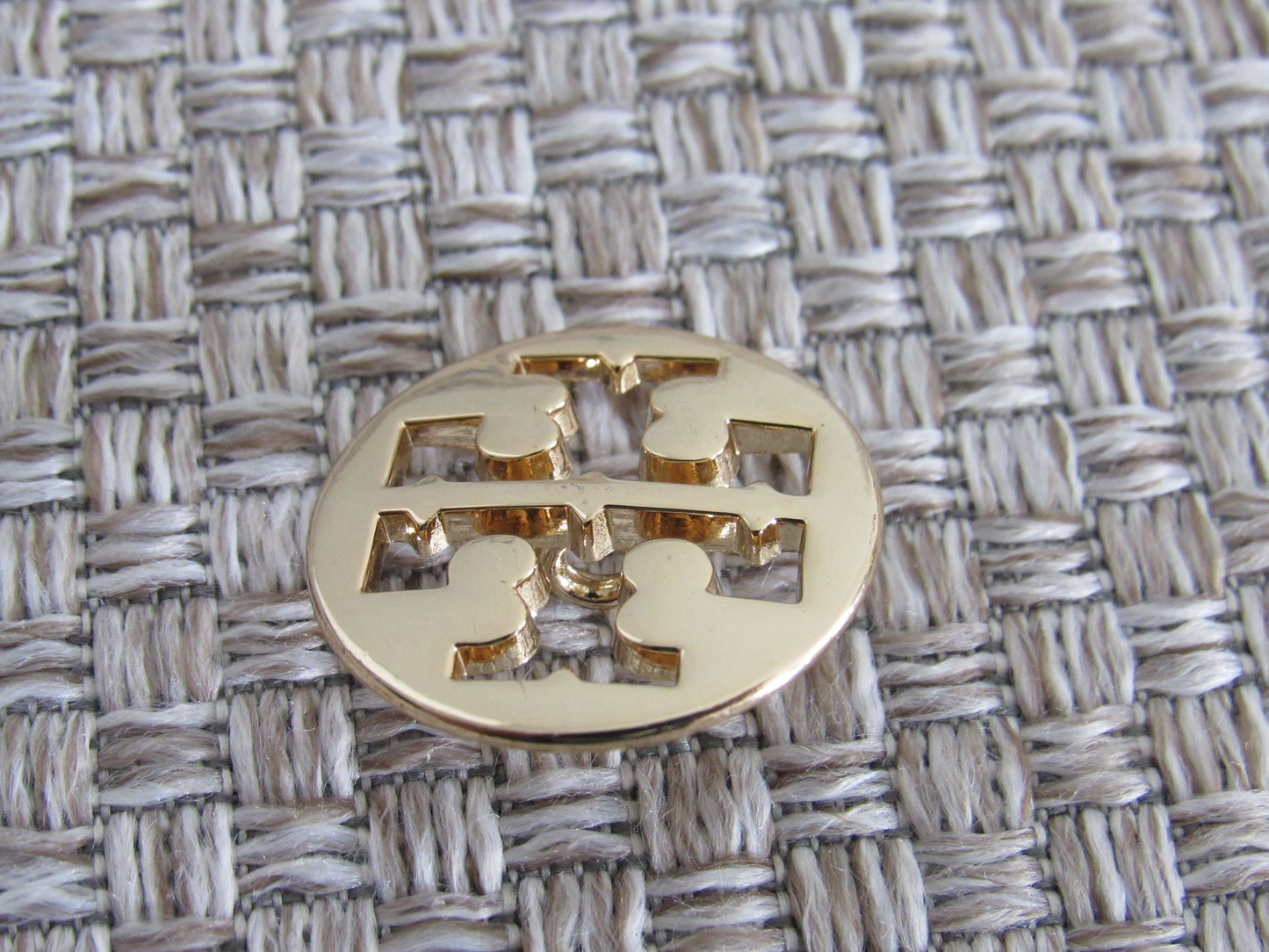 Tory Burch Gold Button 25mm!