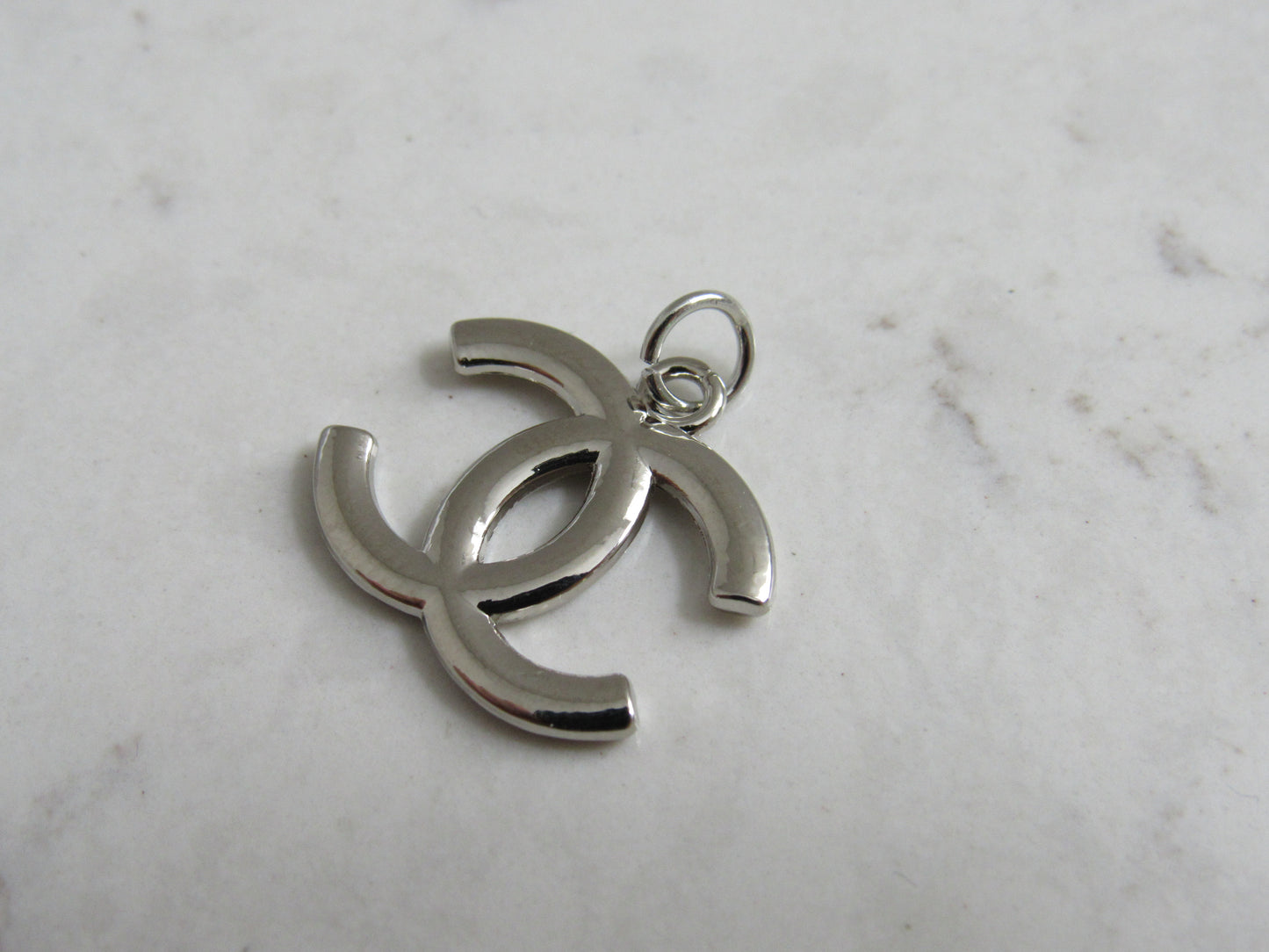 Vintage Silver Tone Chanel CC Zipper Pull Handbag Charm!