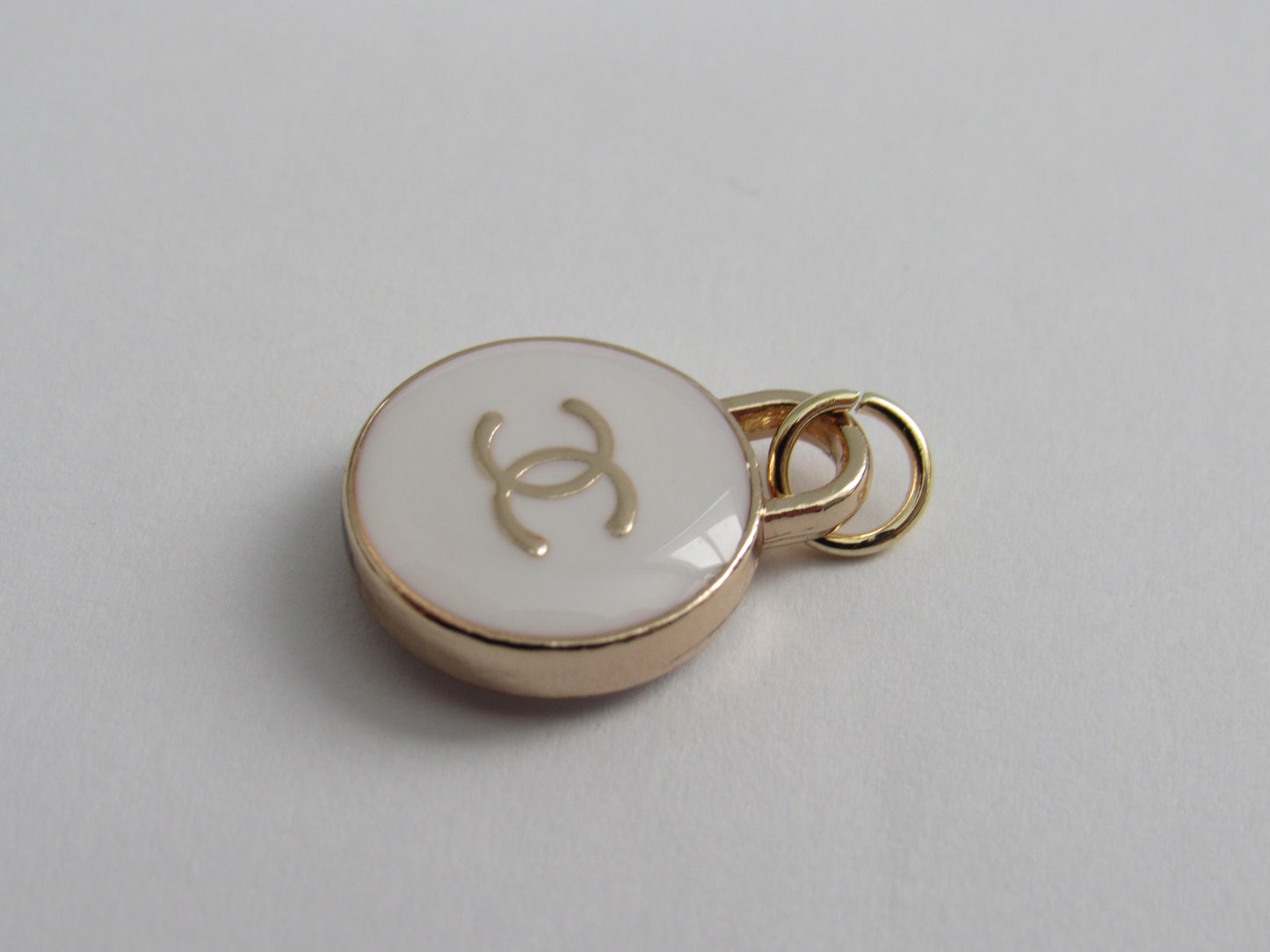 Chanel CC Enamel White And Gold Oval Double Side Zipper Pull Charm!