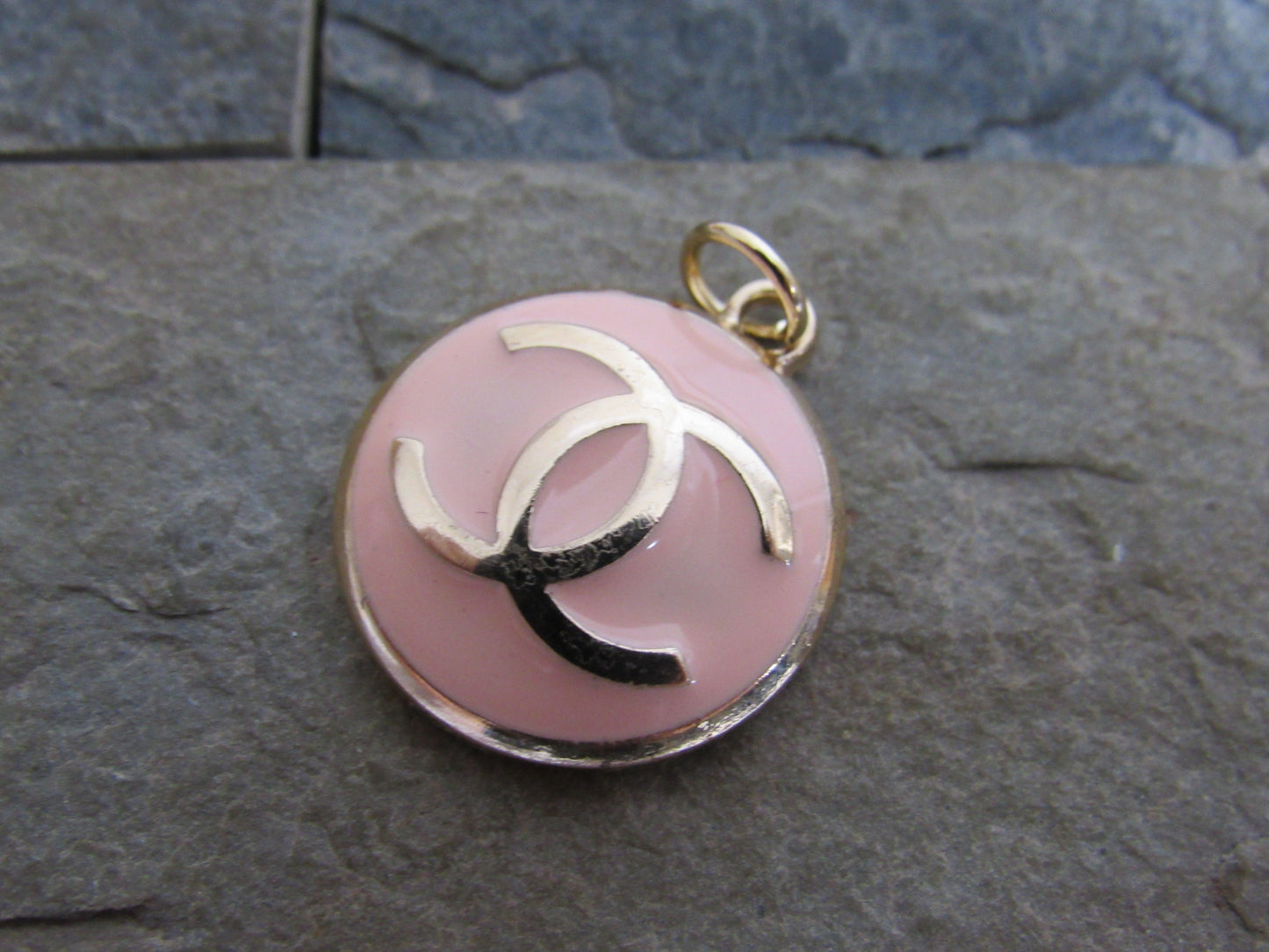 Chanel Peach And Gold Stamped Oval Zipper Pull Charm 19mm!