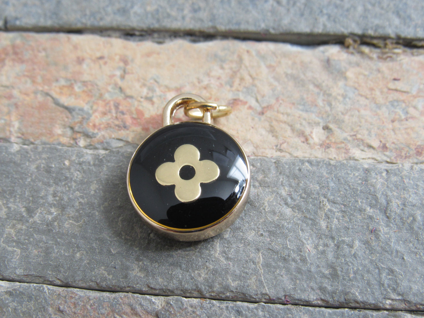 Louis Vuitton Black And Gold Clover Zipper Pull Charm Double Sides!