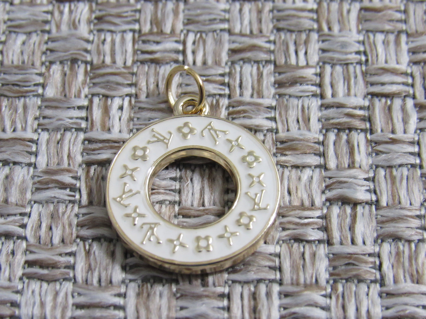 Louis Vuitton Cream And Gold Scripted Hollow Oval Zipper Pull Charm!