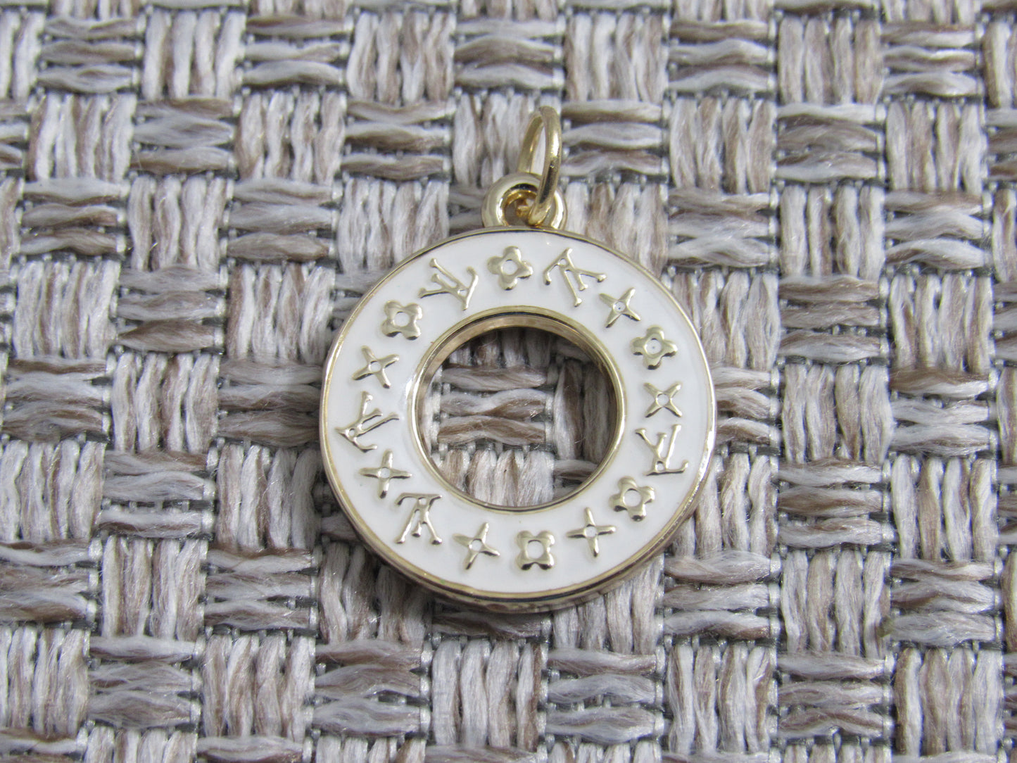 Louis Vuitton Cream And Gold Scripted Hollow Oval Zipper Pull Charm!