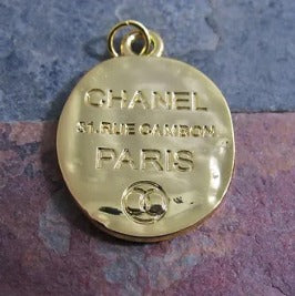 Chanel Gold Tone Hammered Engraved Oval Zipper Pull Charm!