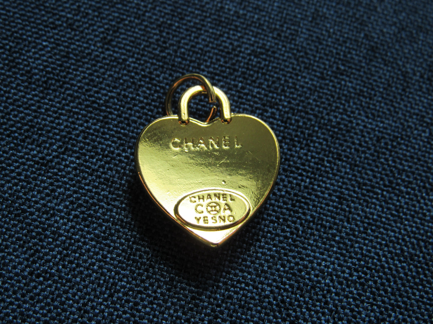 Chanel Brown And Gold Heart Pendant Charm Zipper Pull!